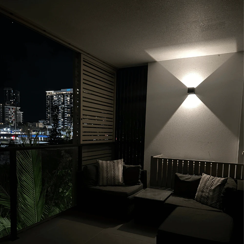 Outdoor Rechargeable Wall Light with Motion Sensor - Image 7