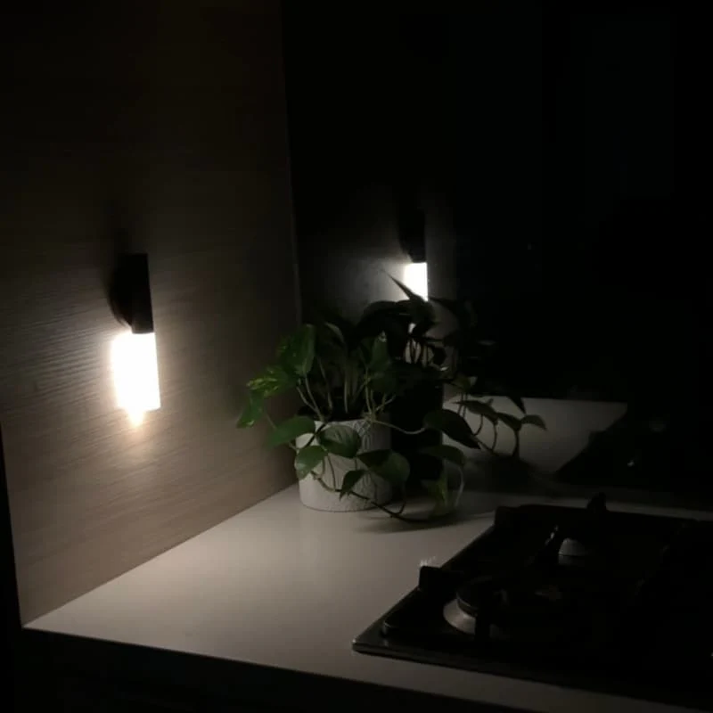 Rechargeable Sensor Wall Light - Image 4